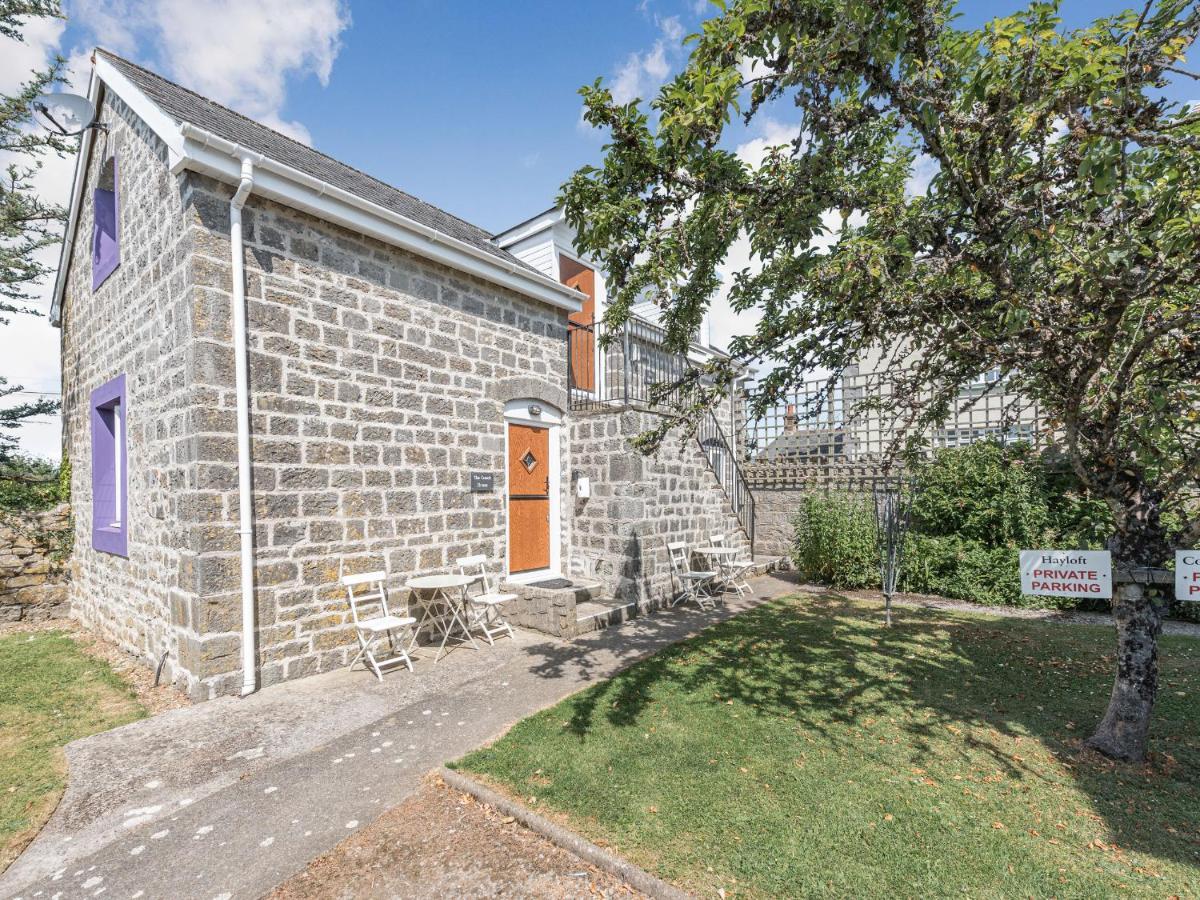 The Coach House Villa Tenby Bagian luar foto